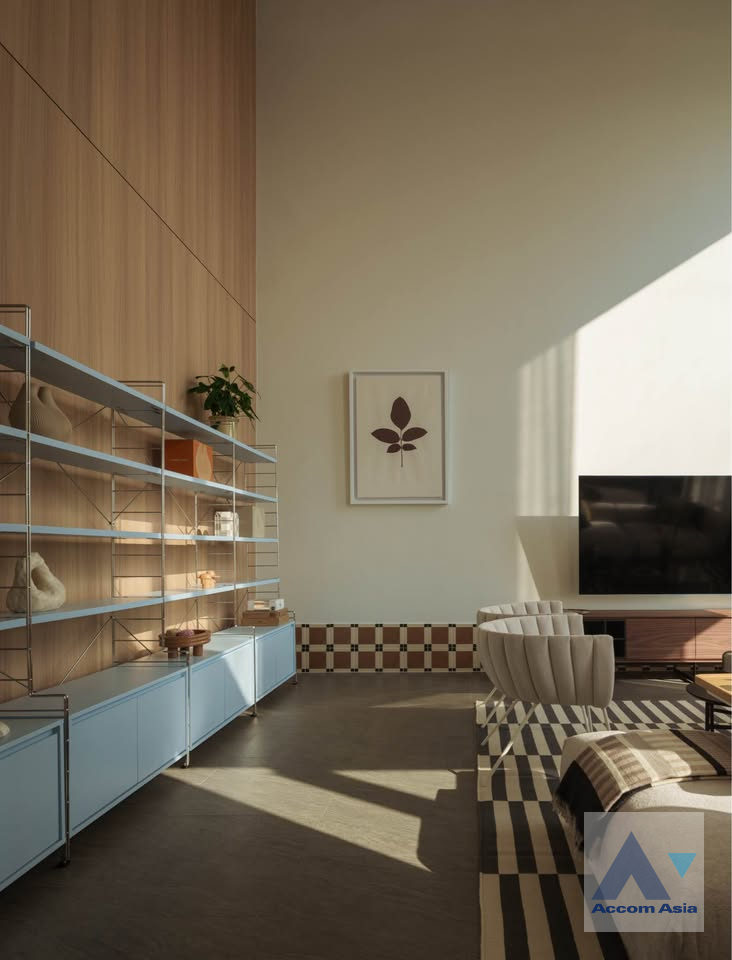 5  2 br Condominium for rent and sale in Silom ,Bangkok BTS Surasak at The Lofts Silom AA45861