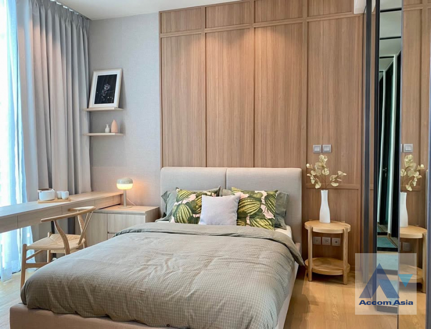 8  1 br Condominium For Rent in Ploenchit ,Bangkok BTS Chitlom at 28 Chidlom AA45862