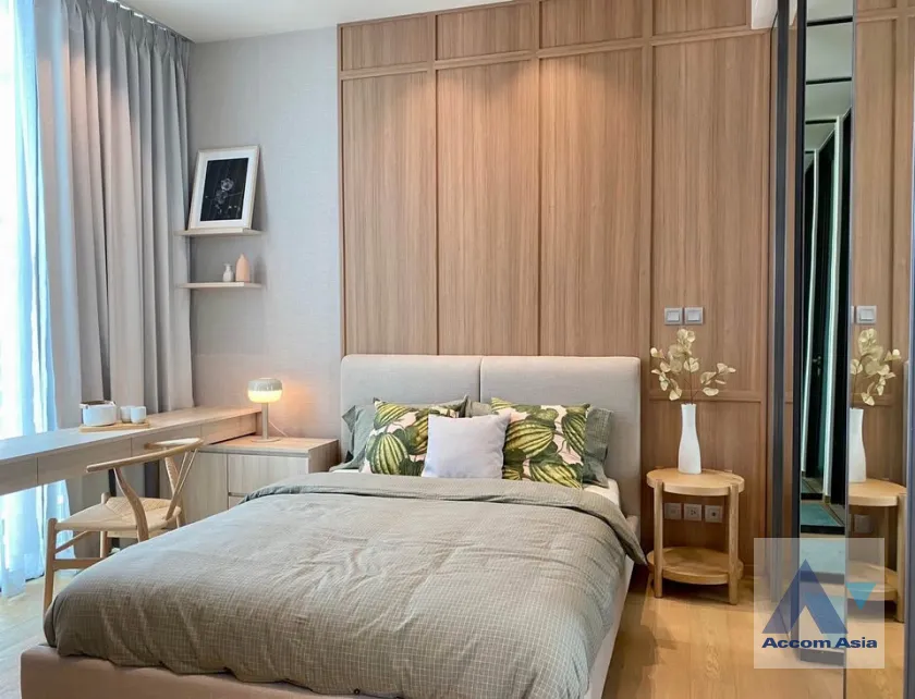 8  1 br Condominium For Rent in Ploenchit ,Bangkok BTS Chitlom at 28 Chidlom AA45862