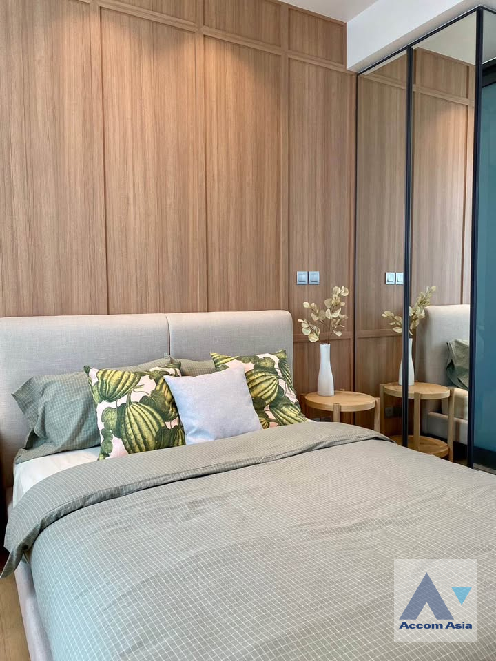 9  1 br Condominium For Rent in Ploenchit ,Bangkok BTS Chitlom at 28 Chidlom AA45862
