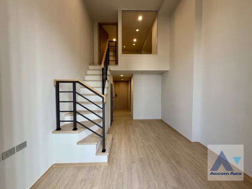 unitDuplex Condo |  1 Bedroom  Condominium For Sale in Silom, Bangkok  near MRT Silom (AA45863)