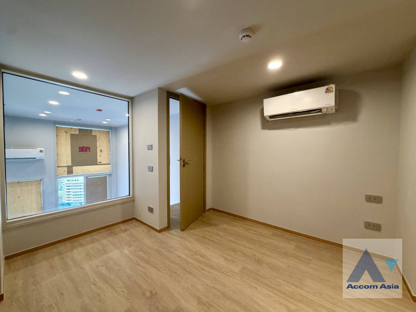 9  1 br Condominium For Sale in Silom ,Bangkok MRT Silom at Culture Chula AA45863