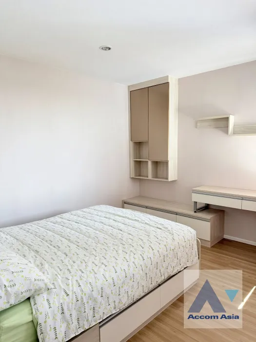 16  3 br Townhouse For Rent in Krungthep Kreetha ,Bangkok  at Nirvana Define Srinakarin-Rama9 AA45866