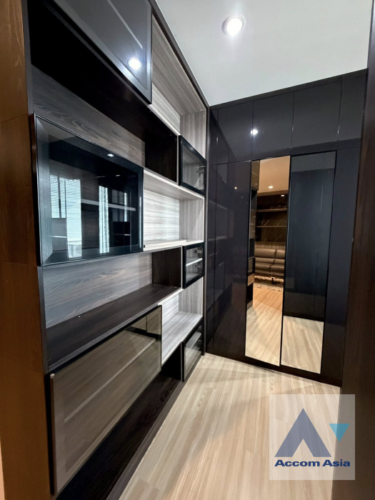 22  3 br Townhouse For Rent in Krungthep Kreetha ,Bangkok  at Nirvana Define Srinakarin-Rama9 AA45866