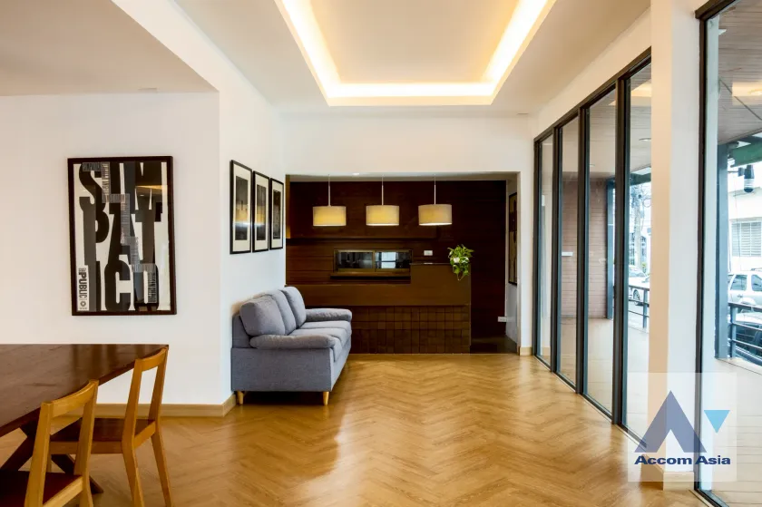 unitHome Office |  4 Bedrooms  Townhouse For Rent & Sale in Ratchadaphisek, Bangkok  near MRT Rama 9 (AA45871)