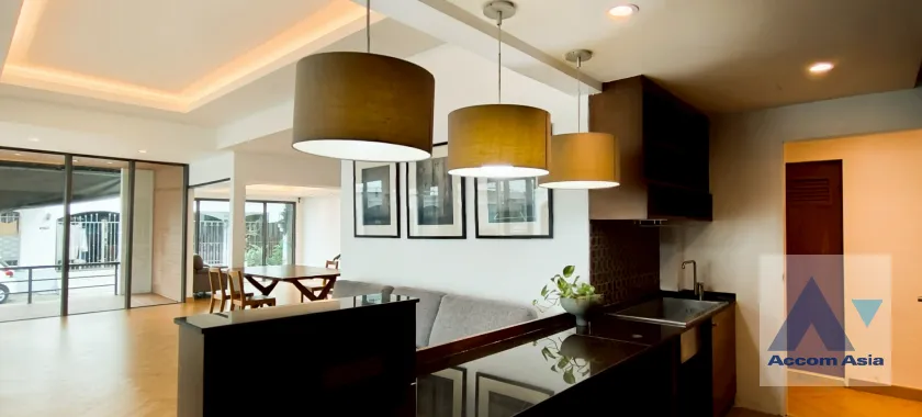 6  4 br Townhouse for rent and sale in Ratchadaphisek ,Bangkok MRT Rama 9 AA45871