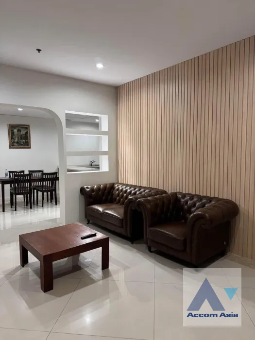 Fully Furnished |  The Empire Place Condominium  2 Bedroom for Rent BTS Chong Nonsi in Sathorn Bangkok