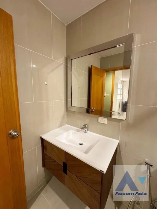 10  2 br Condominium For Rent in Sathorn ,Bangkok BRT Sathorn - BTS Chong Nonsi at The Empire Place AA45873