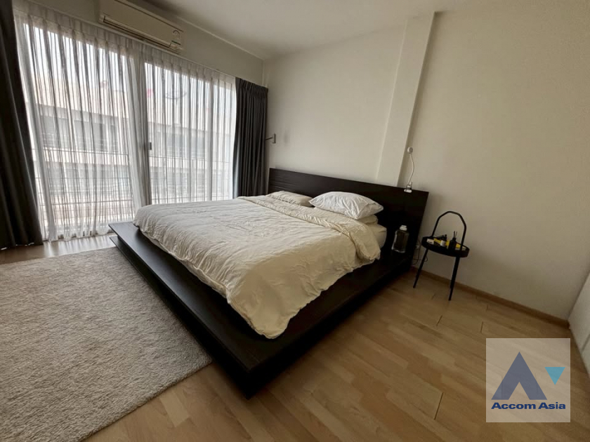  1  3 br Townhouse For Rent in Pattanakarn ,Bangkok ARL Ramkhamhaeng at Noble Cube AA45875