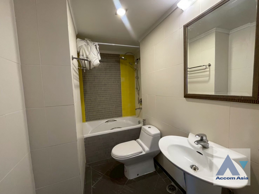 16  3 br Condominium for rent and sale in Sukhumvit ,Bangkok BTS Ekkamai at Cross Creek AA45879