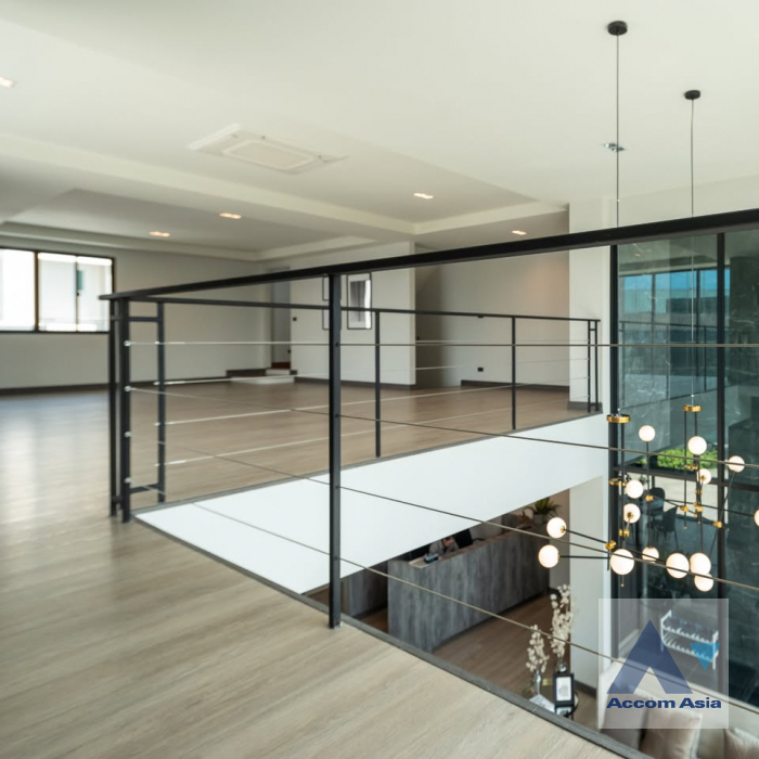 7  2 br Townhouse For Sale in Krungthep Kreetha ,Bangkok  at The Preston Townhome AA45882