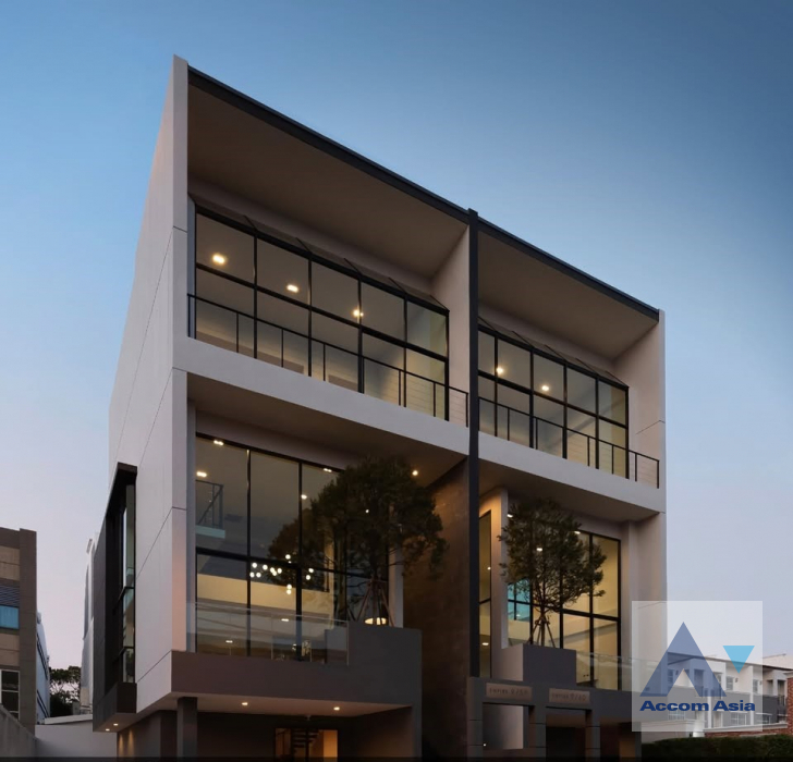  2  2 br Townhouse For Sale in Krungthep Kreetha ,Bangkok  at The Preston Townhome AA45882