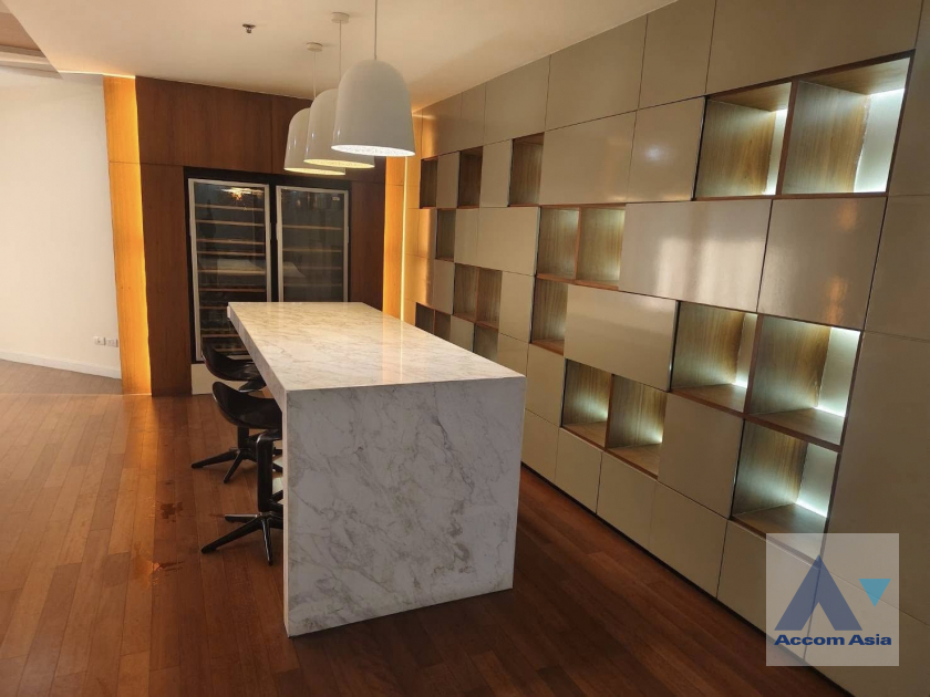 6  6 br Condominium for rent and sale in Ratchadaphisek ,Bangkok MRT Rama 9 at Belle Grand Rama 9  (Belle Avenue) AA45883