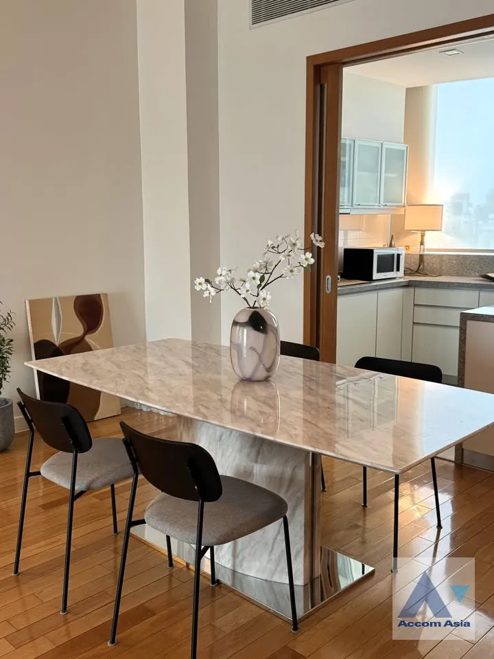 unit 3 Bedrooms  Condominium For Rent & Sale in Sukhumvit, Bangkok  near MRT Sukhumvit - BTS Asok (AA45885)