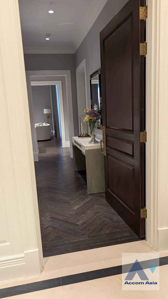 5  3 br Condominium for rent and sale in Ploenchit ,Bangkok BTS Ploenchit at 98 Wireless AA45887