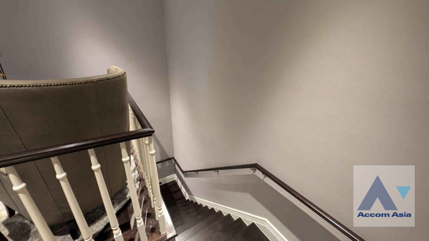 9  3 br Condominium for rent and sale in Ploenchit ,Bangkok BTS Ploenchit at 98 Wireless AA45887