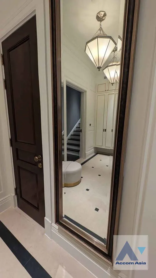 7  3 br Condominium for rent and sale in Ploenchit ,Bangkok BTS Ploenchit at 98 Wireless AA45887