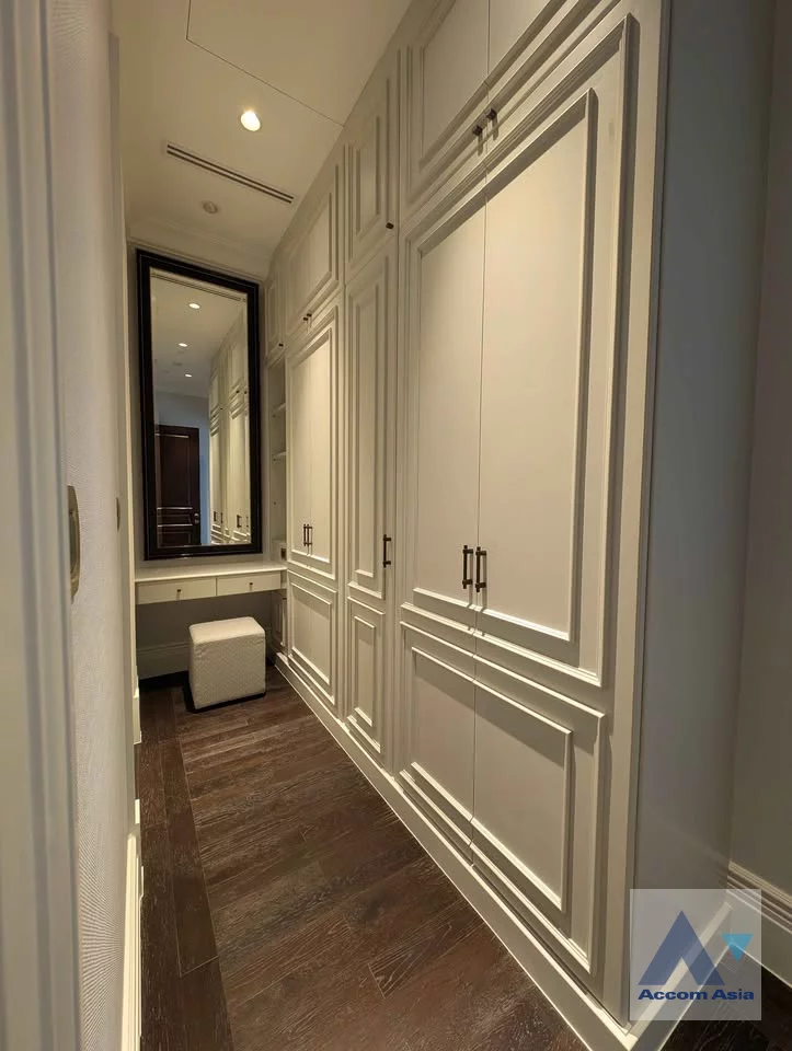 18  3 br Condominium for rent and sale in Ploenchit ,Bangkok BTS Ploenchit at 98 Wireless AA45887