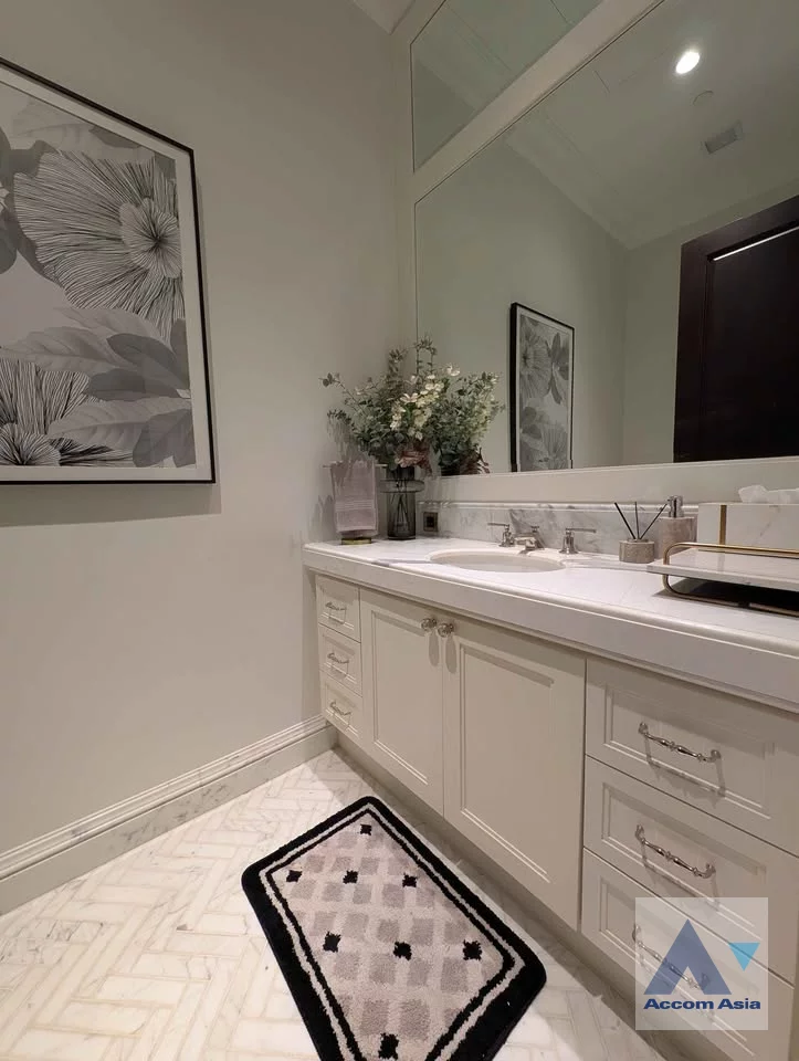 24  3 br Condominium for rent and sale in Ploenchit ,Bangkok BTS Ploenchit at 98 Wireless AA45887