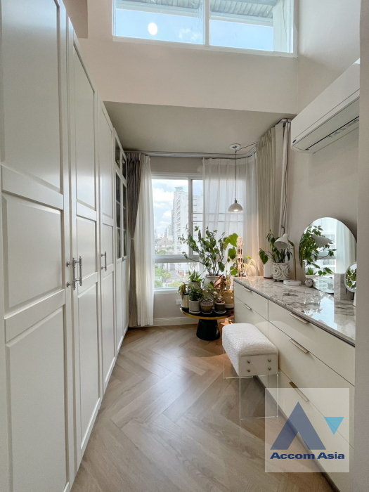 12  3 br Condominium for rent and sale in Sukhumvit ,Bangkok BTS Ekkamai at The Bangkok Sukhumvit 61 AA45891