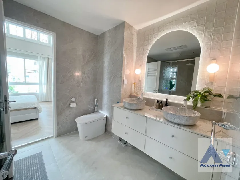 14  3 br Condominium for rent and sale in Sukhumvit ,Bangkok BTS Ekkamai at The Bangkok Sukhumvit 61 AA45891