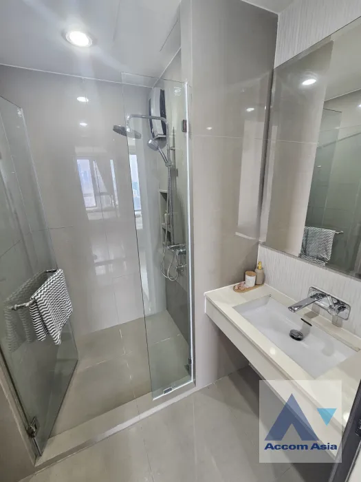 4  1 br Condominium for rent and sale in Sukhumvit ,Bangkok BTS Ekkamai at Rhythm Sukhumvit 42 AA45893