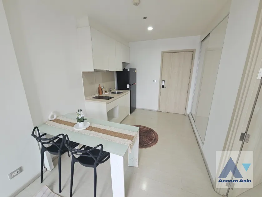  1  1 br Condominium for rent and sale in Sukhumvit ,Bangkok BTS Ekkamai at Rhythm Sukhumvit 42 AA45893