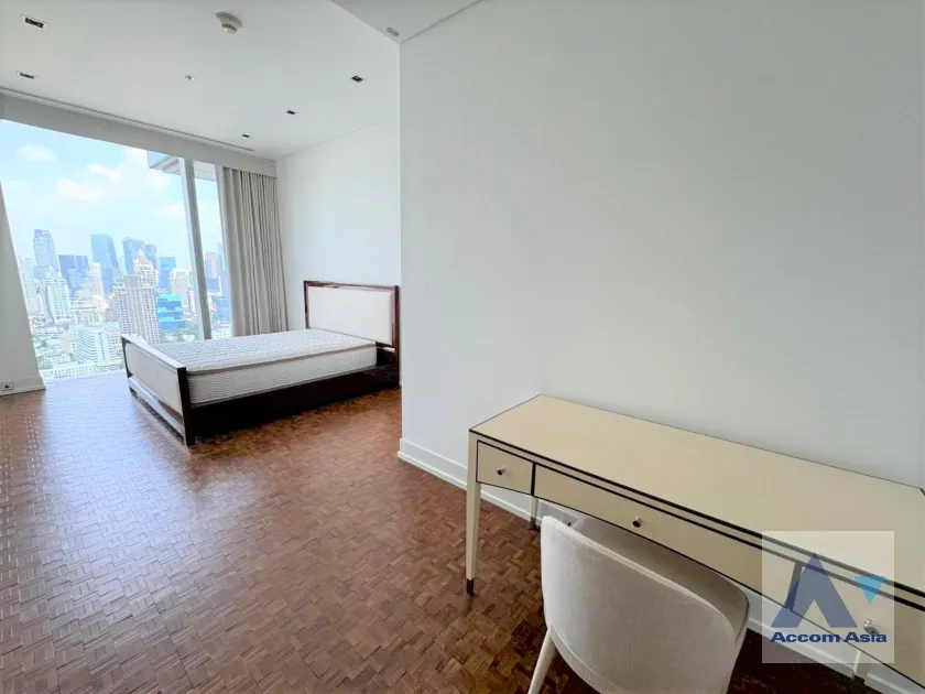 11  2 br Condominium For Rent in Silom ,Bangkok BTS Chong Nonsi at The Ritz Carlton Residences AA45894