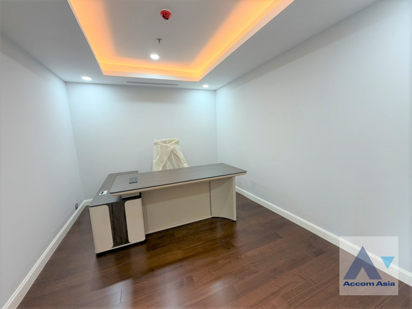 8  3 br Apartment For Rent in Sukhumvit ,Bangkok BTS Thong Lo at Luxury Quality Modern AA45895