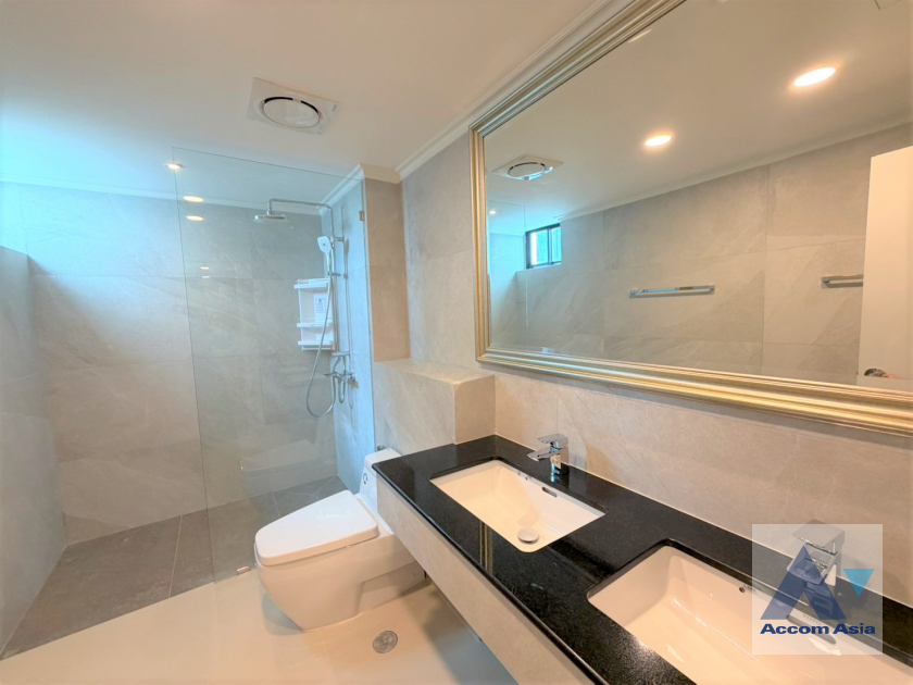 21  3 br Apartment For Rent in Sukhumvit ,Bangkok BTS Thong Lo at Luxury Quality Modern AA45895