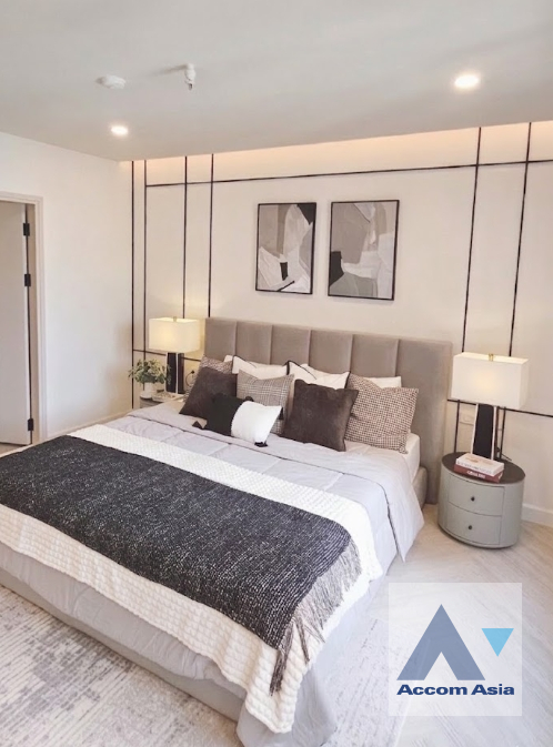 8  2 br Condominium For Sale in Sukhumvit ,Bangkok BTS Thong Lo at Top View AA45896