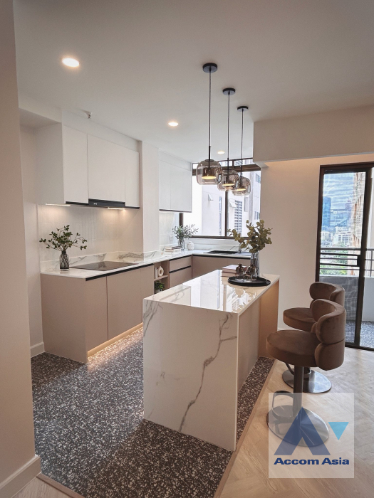 5  2 br Condominium For Sale in Sukhumvit ,Bangkok BTS Thong Lo at Top View AA45896