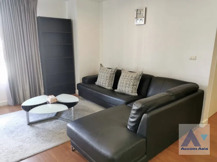 unitHuge Terrace |  2 Bedrooms  Condominium For Rent & Sale in Sukhumvit, Bangkok  near BTS Phrom Phong (AA45899)