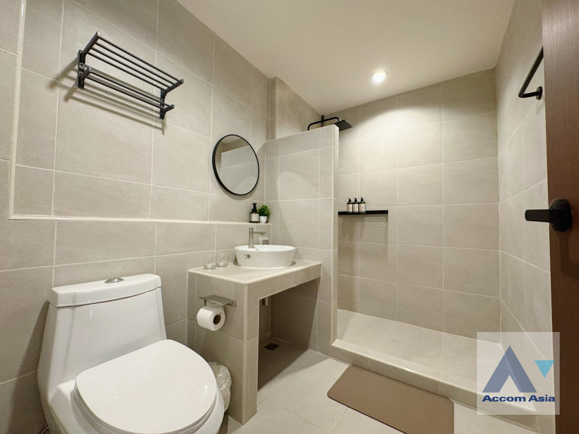 11  3 br Townhouse For Rent in Sukhumvit ,Bangkok BTS Punnawithi AA45901