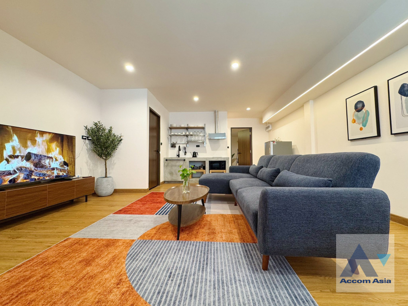  1  3 br Townhouse For Rent in Sukhumvit ,Bangkok BTS Punnawithi AA45901