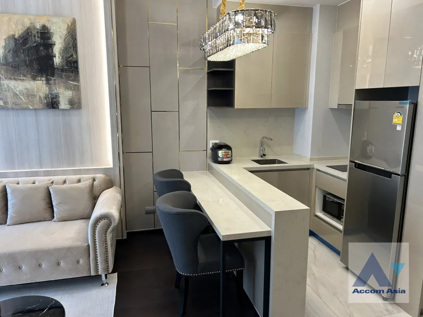 unit 1 Bedroom  Condominium For Rent & Sale in Sukhumvit, Bangkok  near BTS Thong Lo (AA45903)