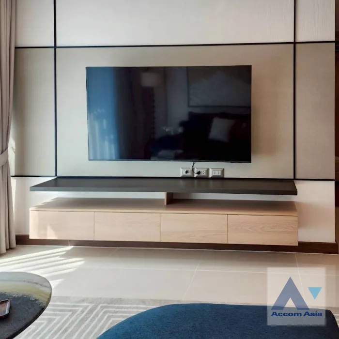 unitCorner Unit |  2 Bedrooms  Condominium For Rent in Sukhumvit, Bangkok  near BTS Phrom Phong (AA45907)
