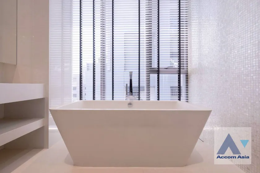 19  2 br Condominium for rent and sale in Sukhumvit ,Bangkok BTS Phrom Phong at Vittorio Sukhumvit 39 AA45908