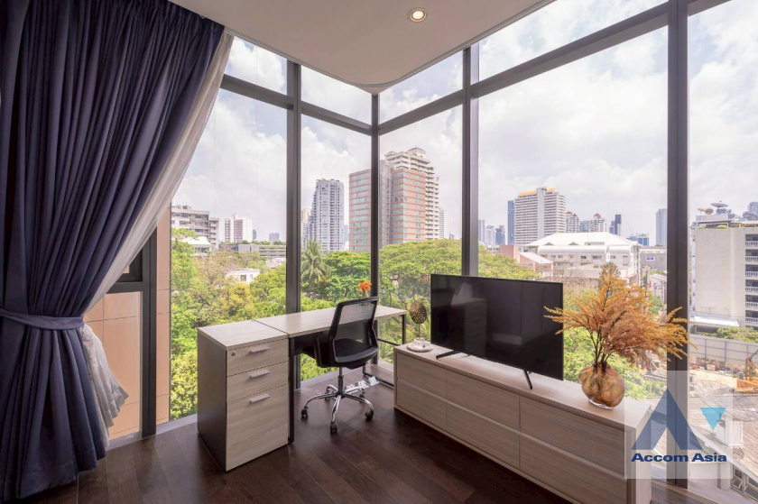 29  2 br Condominium for rent and sale in Sukhumvit ,Bangkok BTS Phrom Phong at Vittorio Sukhumvit 39 AA45908