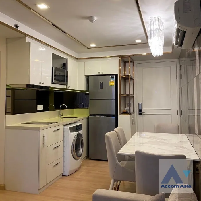 unit 2 Bedrooms  Condominium For Rent in Phaholyothin, Bangkok  (AA45915)