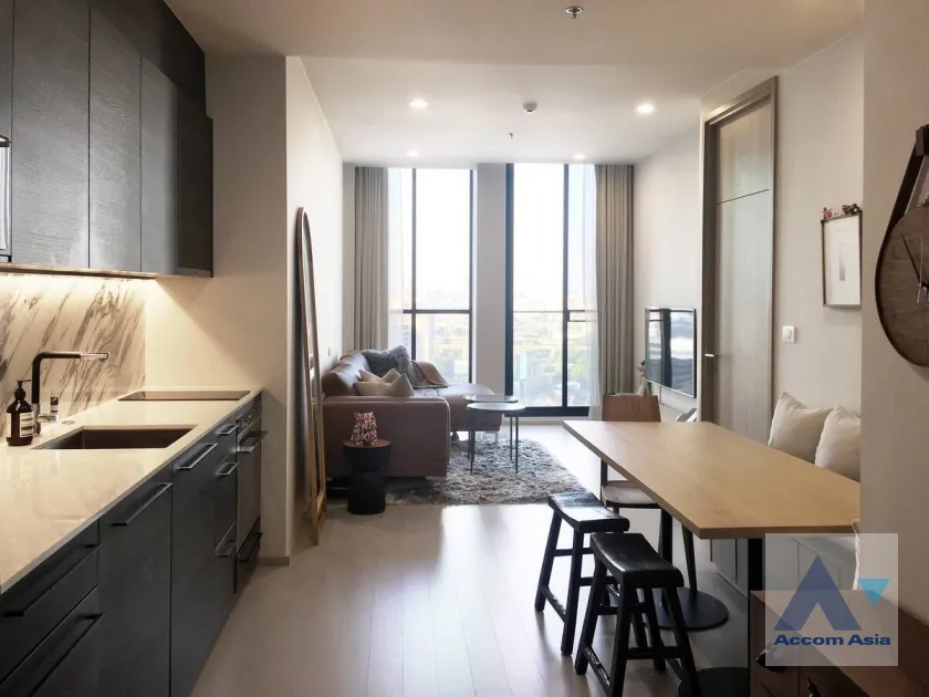 unit 1 Bedroom  Condominium For Rent in Ploenchit, Bangkok  near BTS Ploenchit (AA45918)