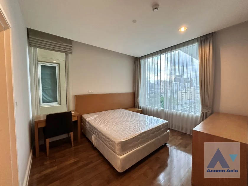 10  3 br Apartment For Rent in Sukhumvit ,Bangkok BTS Phrom Phong at High-Rise Residence , Ideal for Families AA45919