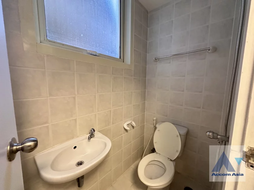 20  3 br Apartment For Rent in Sukhumvit ,Bangkok BTS Phrom Phong at High-Rise Residence , Ideal for Families AA45920