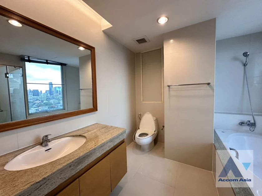 17  3 br Apartment For Rent in Sukhumvit ,Bangkok BTS Phrom Phong at High-Rise Residence , Ideal for Families AA45920