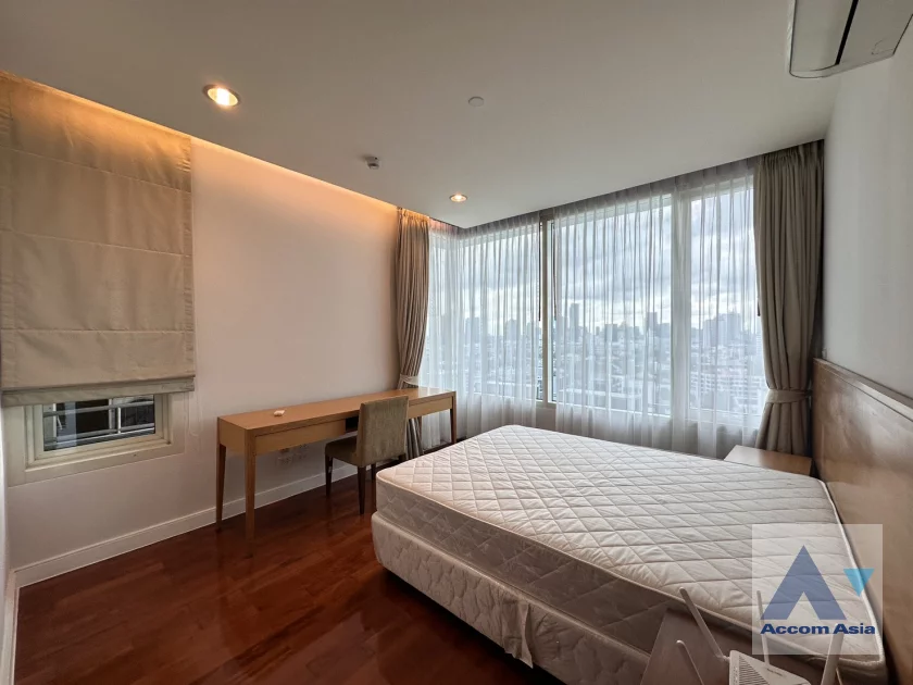 11  3 br Apartment For Rent in Sukhumvit ,Bangkok BTS Phrom Phong at High-Rise Residence , Ideal for Families AA45920