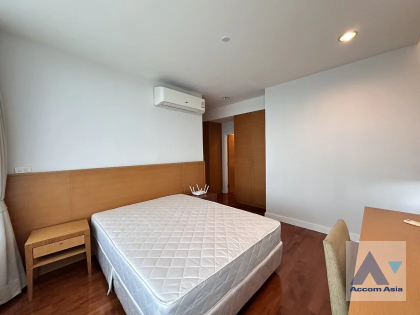 10  3 br Apartment For Rent in Sukhumvit ,Bangkok BTS Phrom Phong at High-Rise Residence , Ideal for Families AA45920