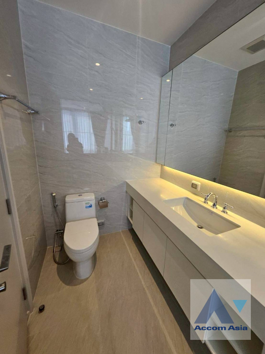 11  1 br Condominium for rent and sale in Ploenchit ,Bangkok BTS Ploenchit at MUNIQ Langsuan AA45922