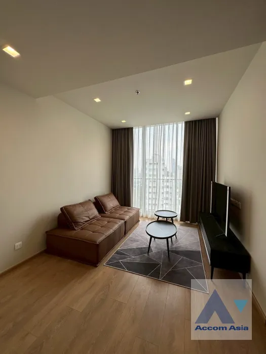 Corner Unit, Fully Furnished |  Noble Around Sukhumvit 33 Condominium  2 Bedroom for Rent BTS Phrom Phong in Sukhumvit Bangkok
