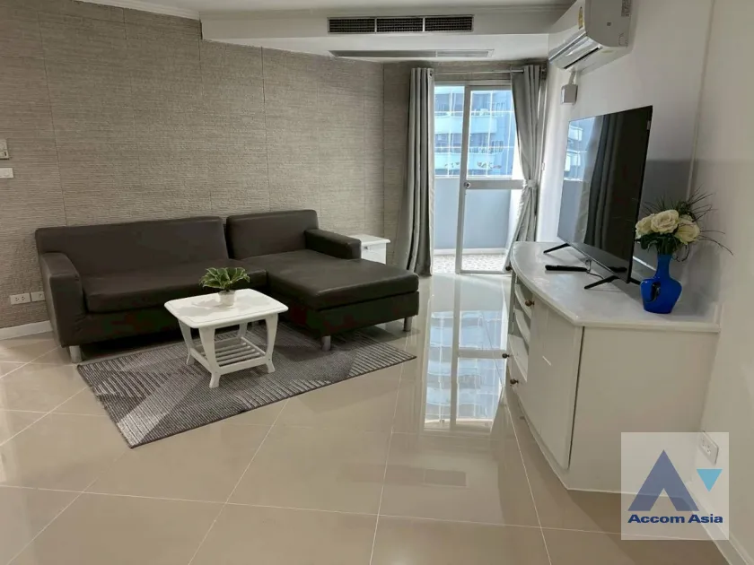 unit 2 Bedrooms  Condominium For Rent in Ploenchit, Bangkok  near BTS Ploenchit (AA45924)