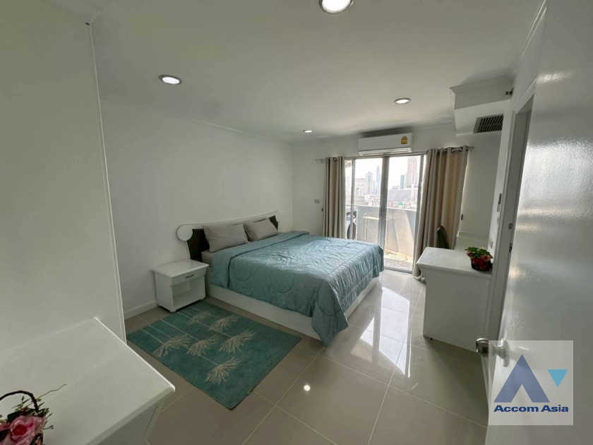 9  2 br Condominium For Rent in Ploenchit ,Bangkok BTS Ploenchit at Witthayu Complex AA45924